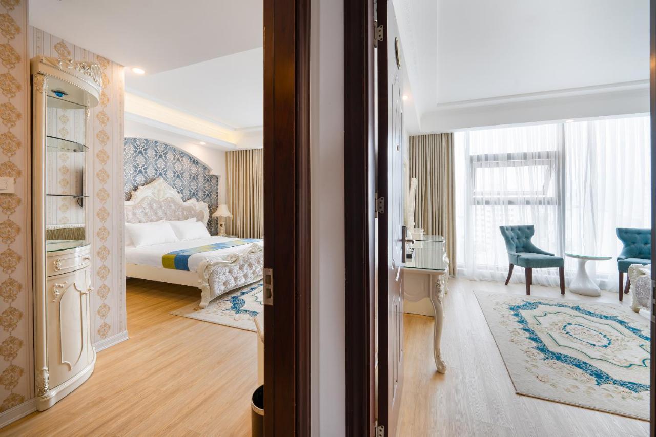 דה נאנג Royal Beach Hotel By Thg מראה חיצוני תמונה